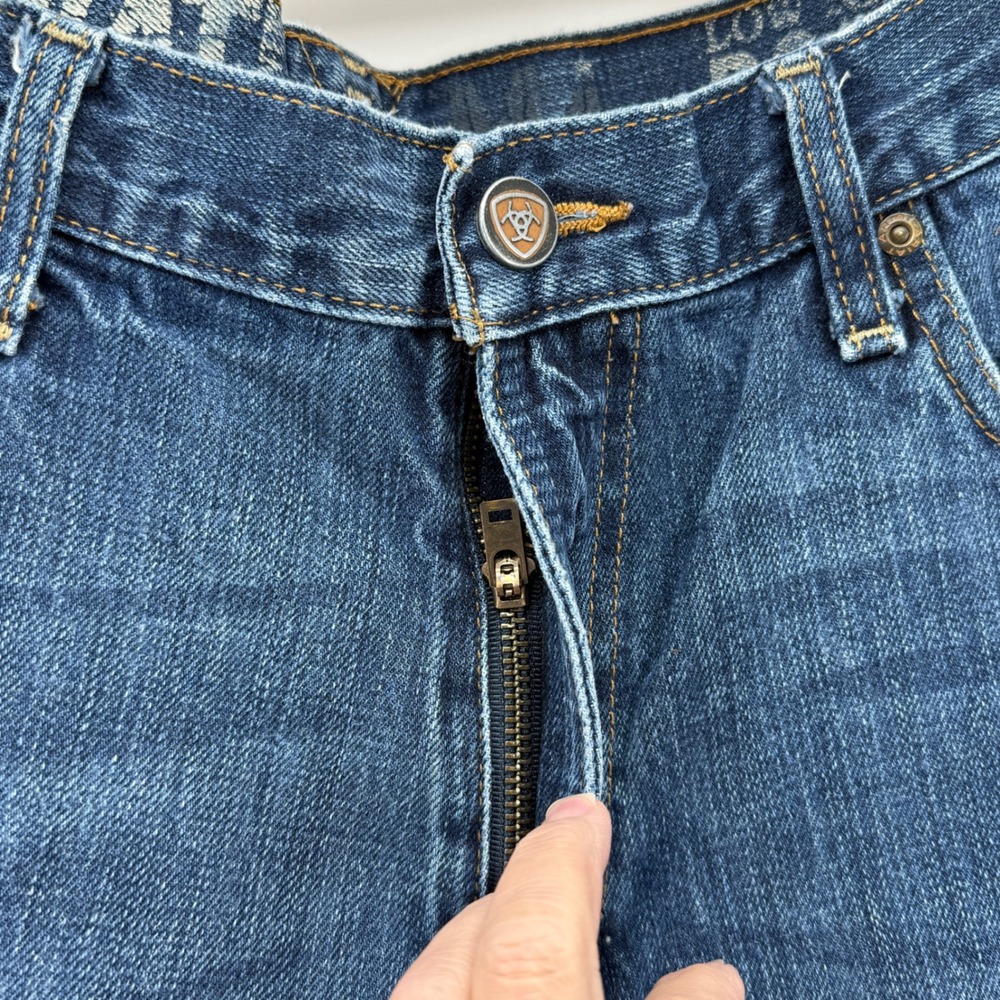 Ariat Mens Jeans Size 34x32 Blue Denim Straight Leg Casual Work Outdoor Chore - Picture 6 of 14